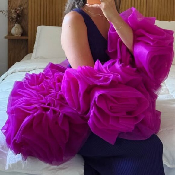 3D Floral Organza Bridal / Event Cape - Picture 4 of 9